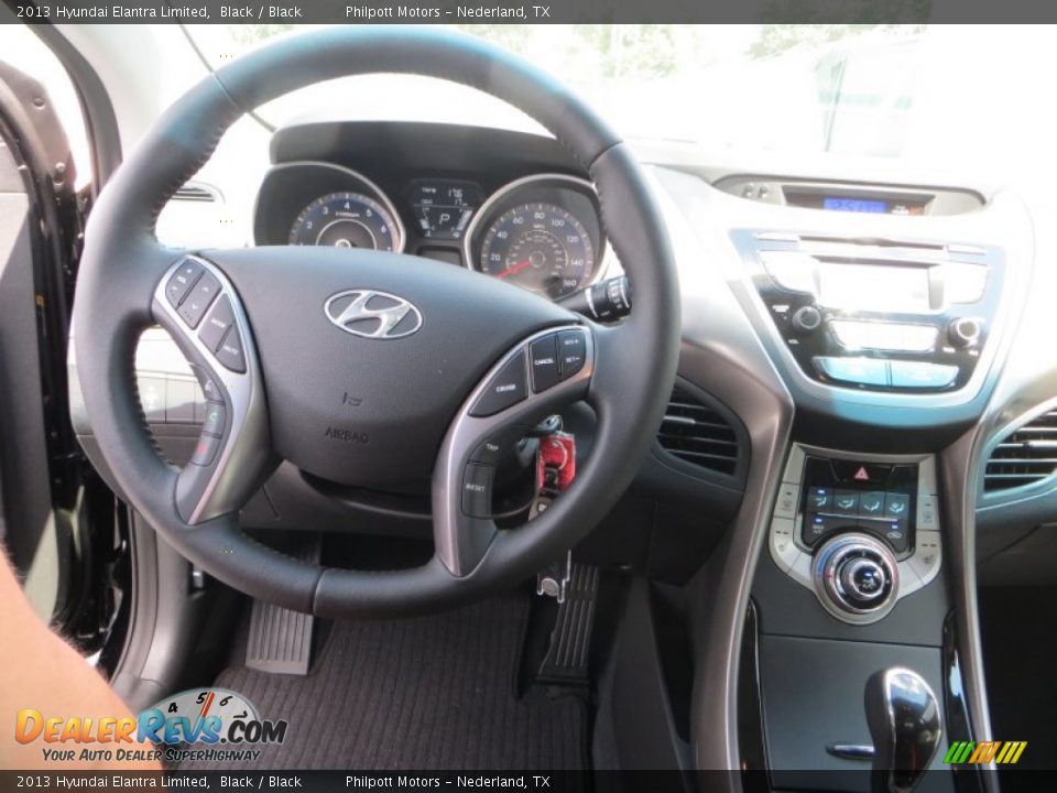 2013 Hyundai Elantra Limited Black / Black Photo #25