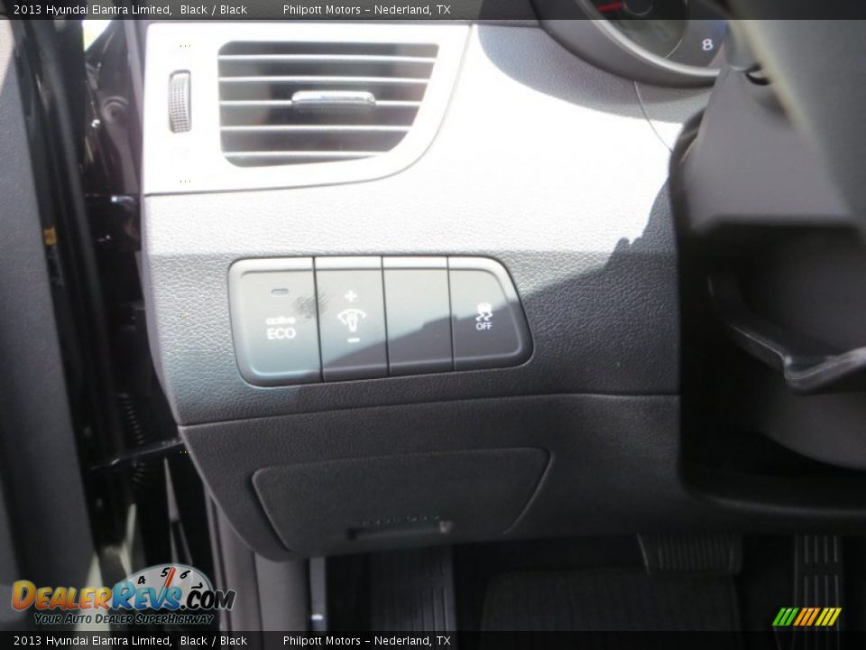 2013 Hyundai Elantra Limited Black / Black Photo #30