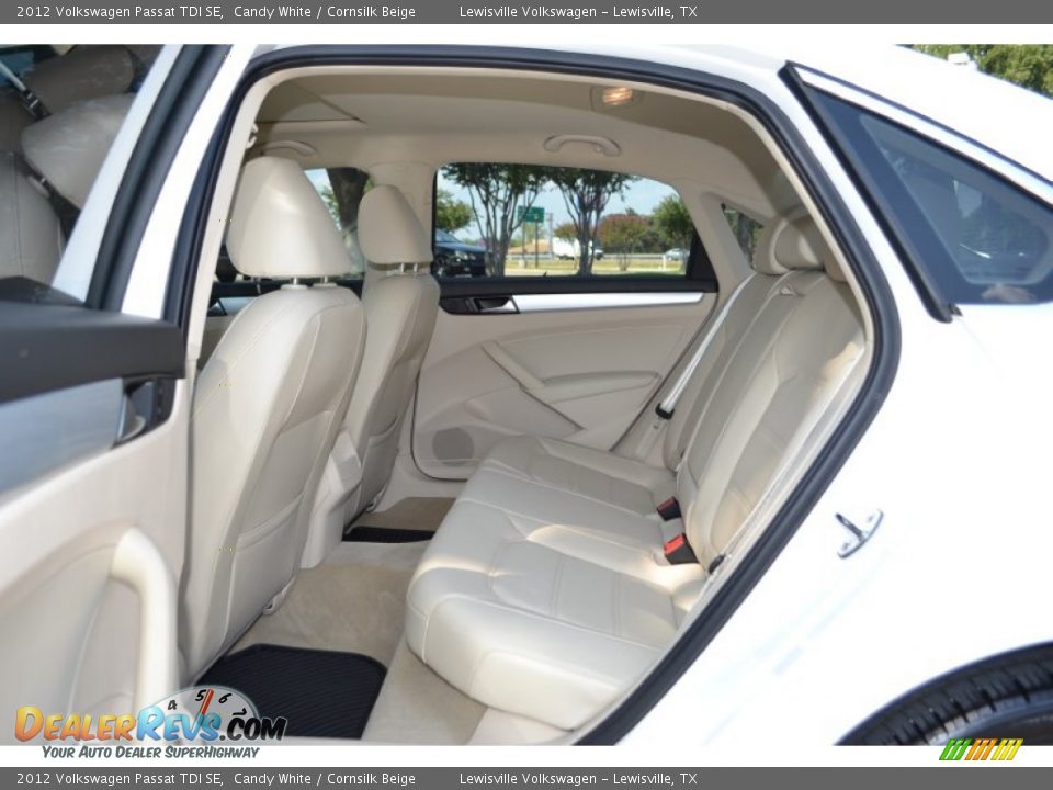 2012 Volkswagen Passat TDI SE Candy White / Cornsilk Beige Photo #12