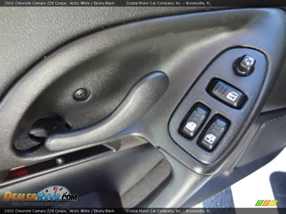 2002 Chevrolet Camaro Z28 Coupe Arctic White / Ebony Black Photo #17