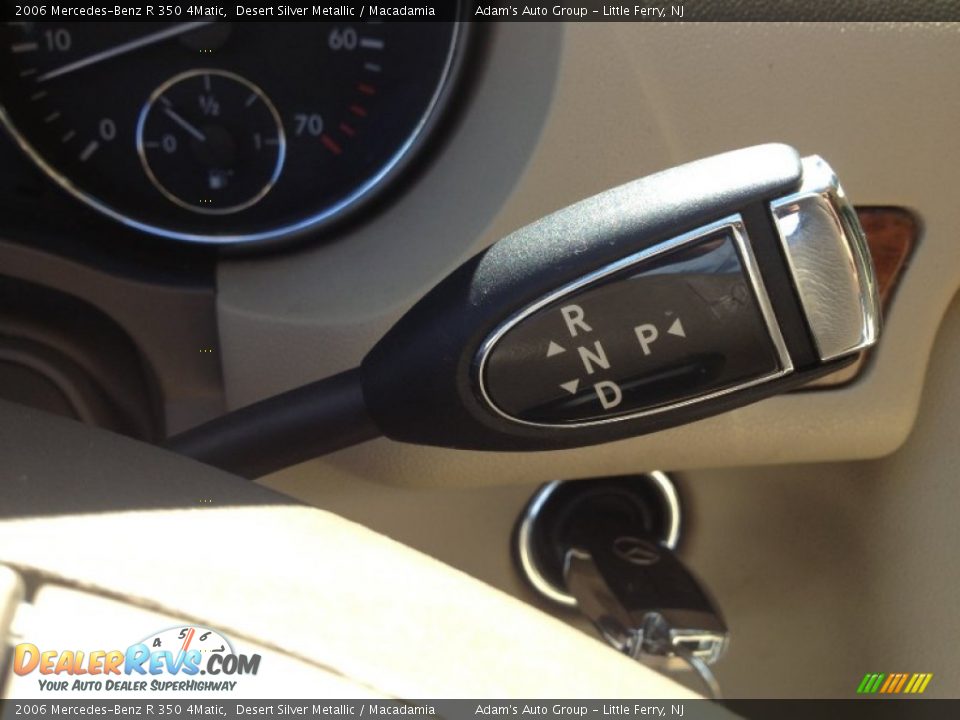 2006 Mercedes-Benz R 350 4Matic Desert Silver Metallic / Macadamia Photo #14