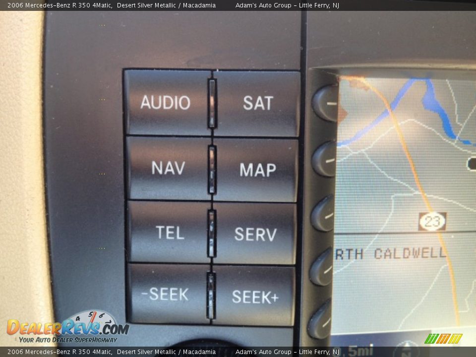 2006 Mercedes-Benz R 350 4Matic Desert Silver Metallic / Macadamia Photo #21