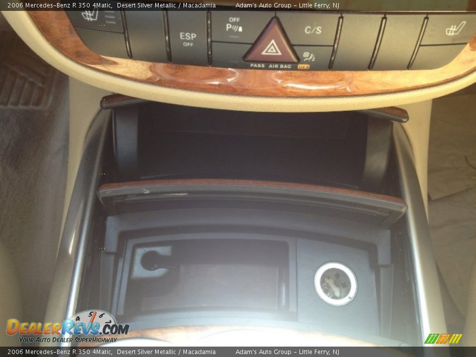 2006 Mercedes-Benz R 350 4Matic Desert Silver Metallic / Macadamia Photo #24