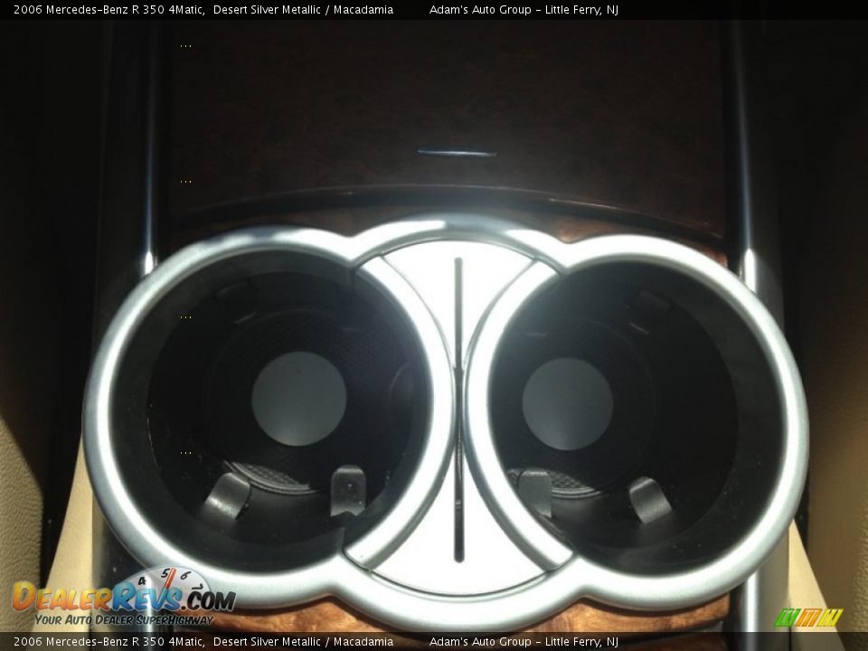 2006 Mercedes-Benz R 350 4Matic Desert Silver Metallic / Macadamia Photo #25