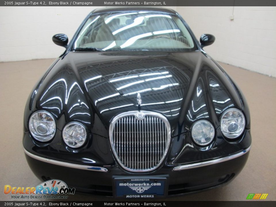 2005 Jaguar S-Type 4.2 Ebony Black / Champagne Photo #2