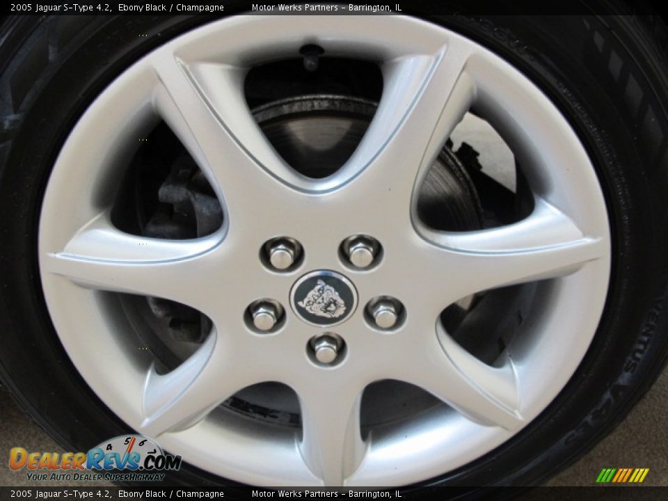 2005 Jaguar S-Type 4.2 Ebony Black / Champagne Photo #16