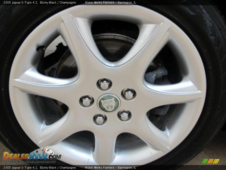2005 Jaguar S-Type 4.2 Ebony Black / Champagne Photo #17