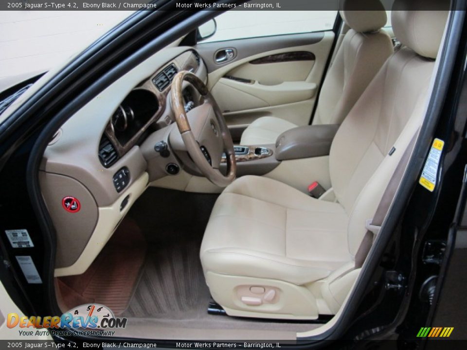 2005 Jaguar S-Type 4.2 Ebony Black / Champagne Photo #19