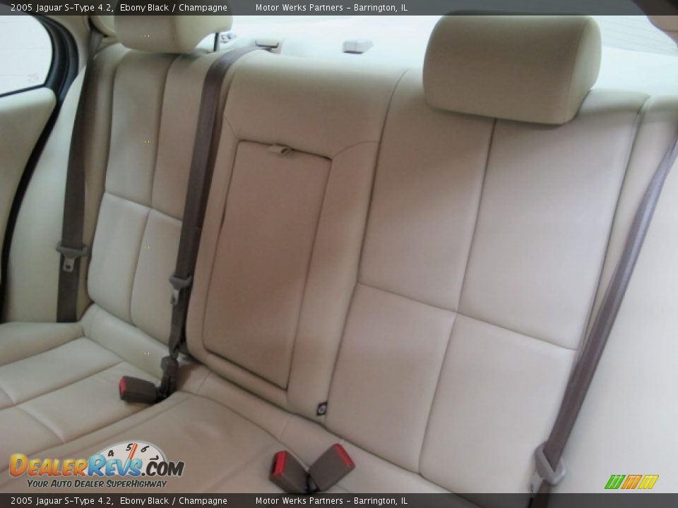 2005 Jaguar S-Type 4.2 Ebony Black / Champagne Photo #22