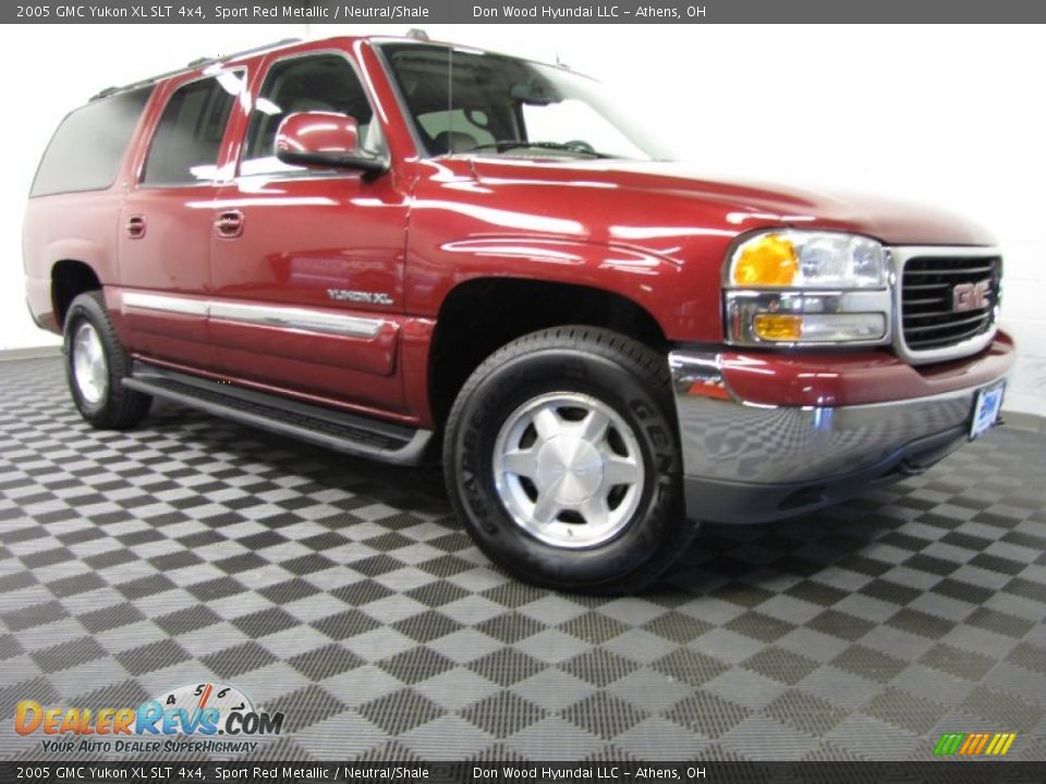 2005 GMC Yukon XL SLT 4x4 Sport Red Metallic / Neutral/Shale Photo #1