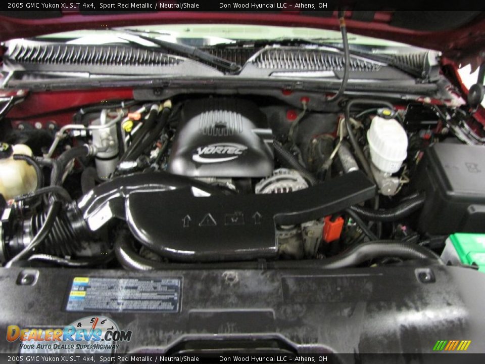 2005 GMC Yukon XL SLT 4x4 Sport Red Metallic / Neutral/Shale Photo #6