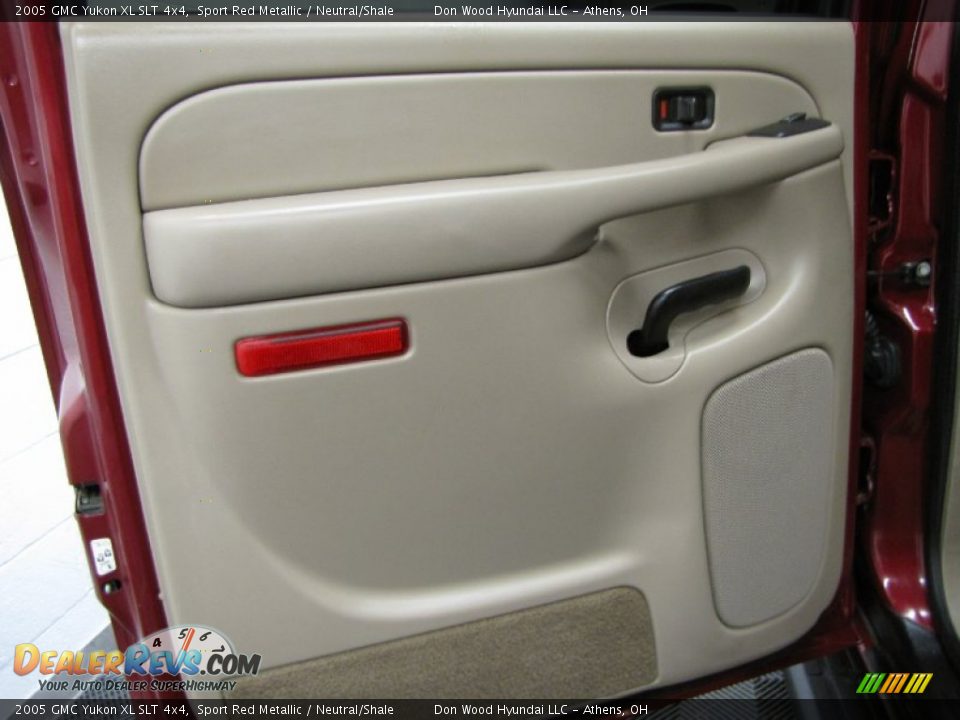 2005 GMC Yukon XL SLT 4x4 Sport Red Metallic / Neutral/Shale Photo #15