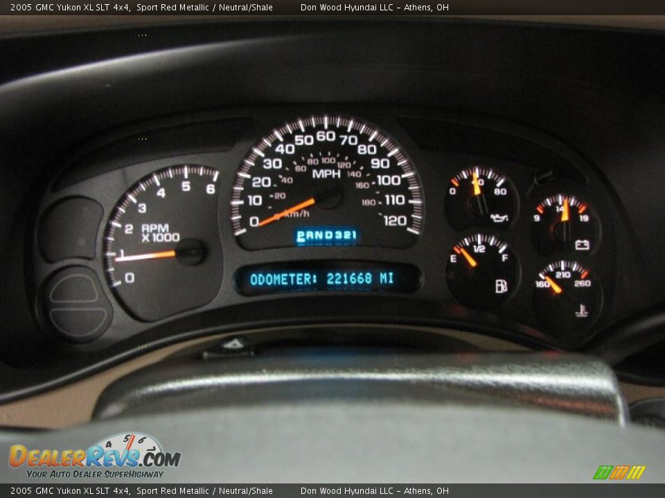 2005 GMC Yukon XL SLT 4x4 Sport Red Metallic / Neutral/Shale Photo #22