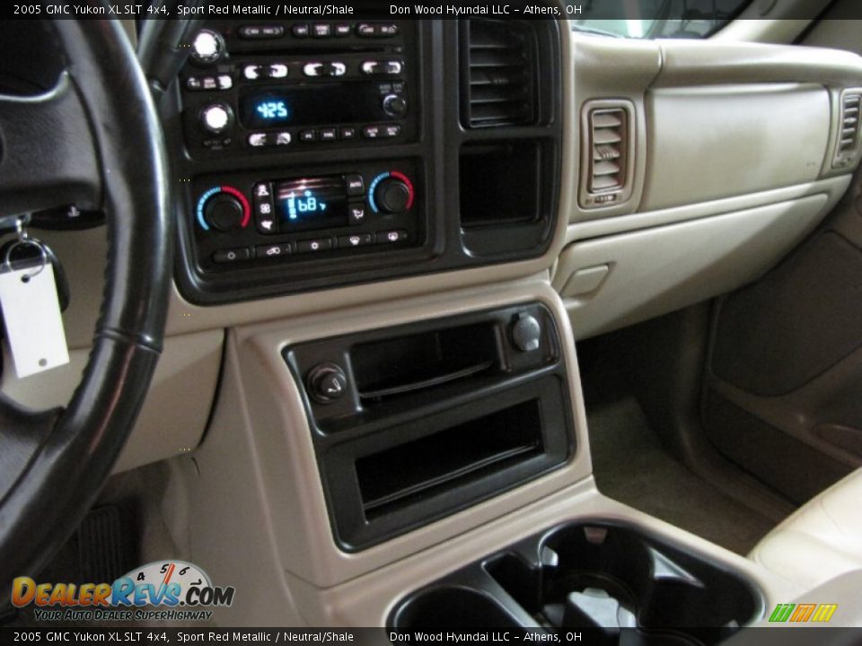 2005 GMC Yukon XL SLT 4x4 Sport Red Metallic / Neutral/Shale Photo #25