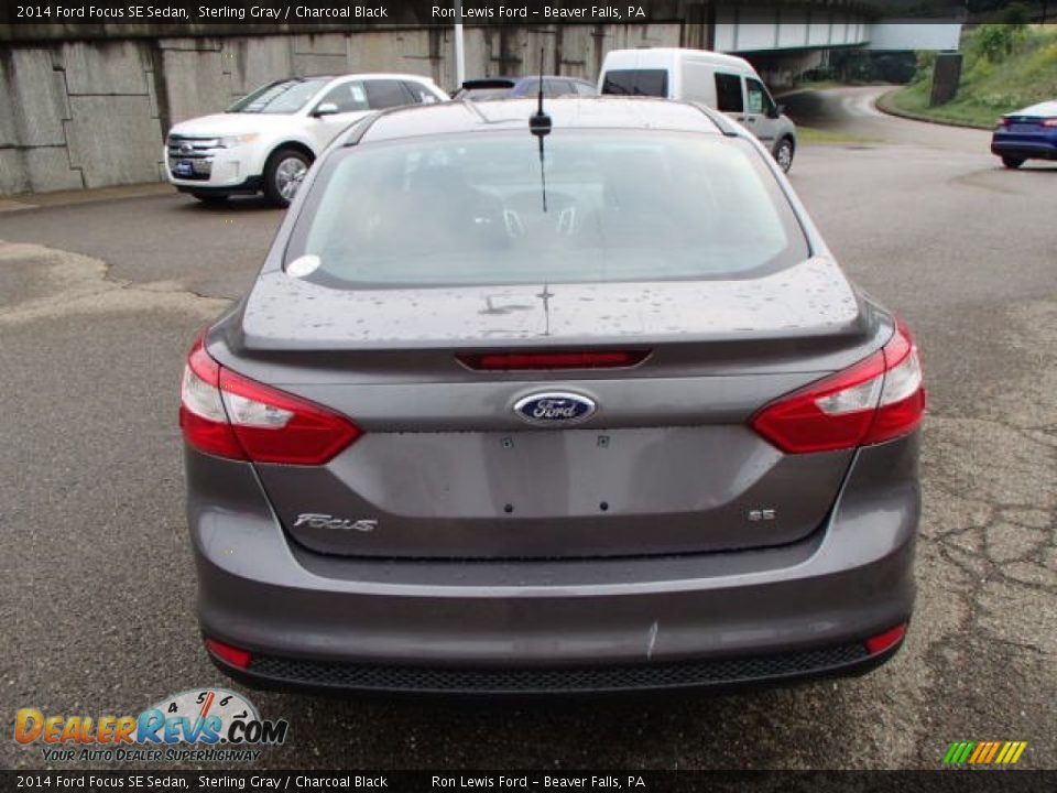 2014 Ford Focus SE Sedan Sterling Gray / Charcoal Black Photo #7