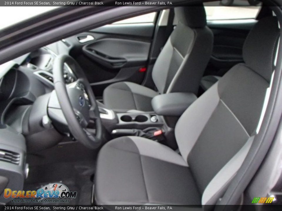 2014 Ford Focus SE Sedan Sterling Gray / Charcoal Black Photo #10