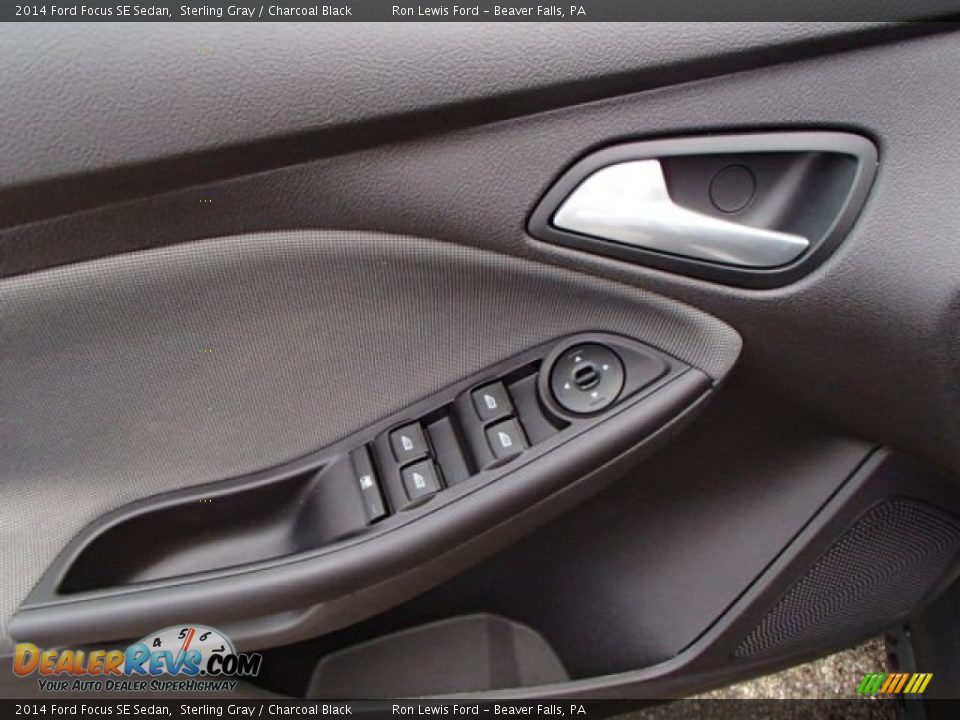 2014 Ford Focus SE Sedan Sterling Gray / Charcoal Black Photo #15