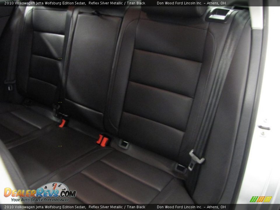 2010 Volkswagen Jetta Wolfsburg Edition Sedan Reflex Silver Metallic / Titan Black Photo #7