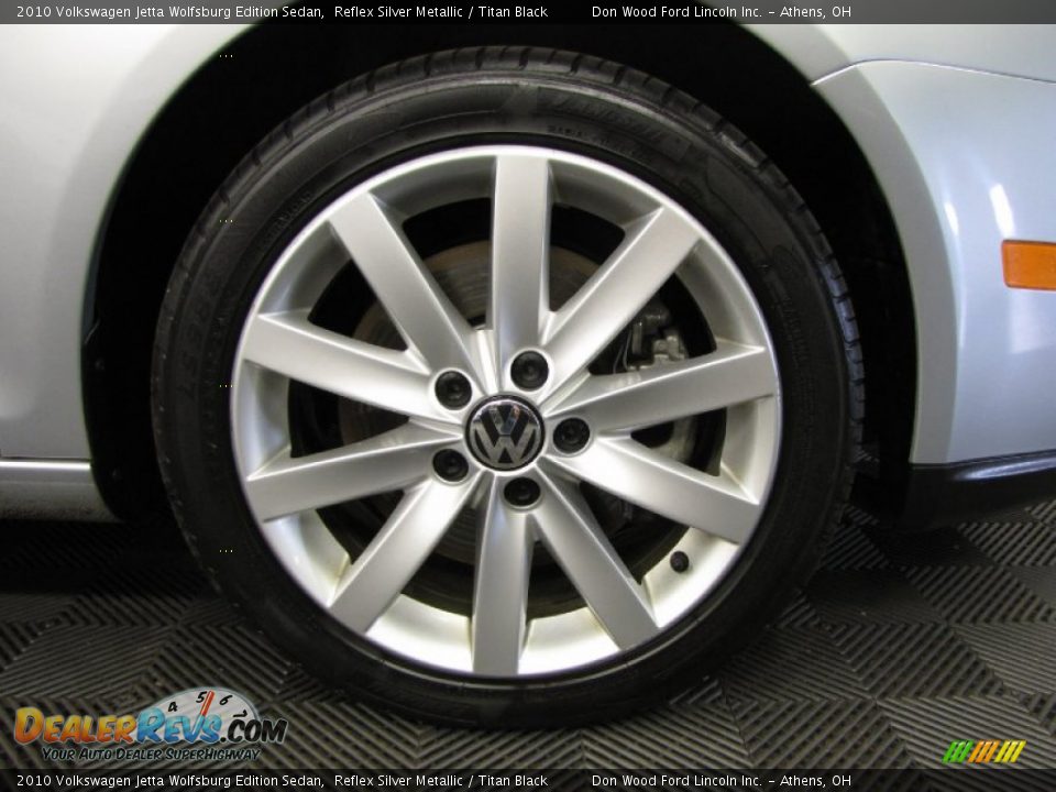 2010 Volkswagen Jetta Wolfsburg Edition Sedan Reflex Silver Metallic / Titan Black Photo #26
