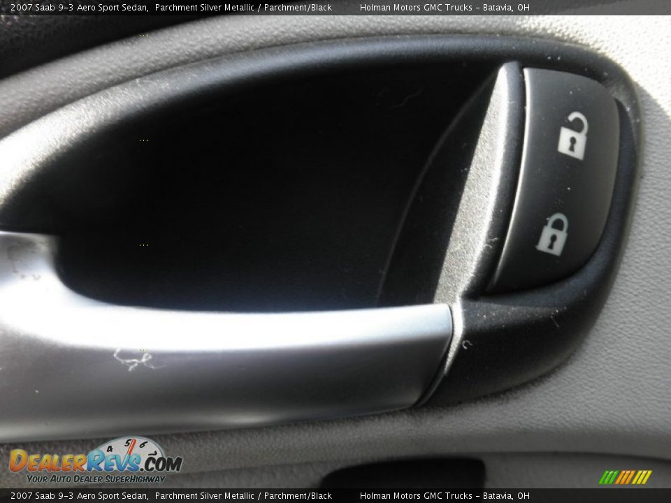 2007 Saab 9-3 Aero Sport Sedan Parchment Silver Metallic / Parchment/Black Photo #17
