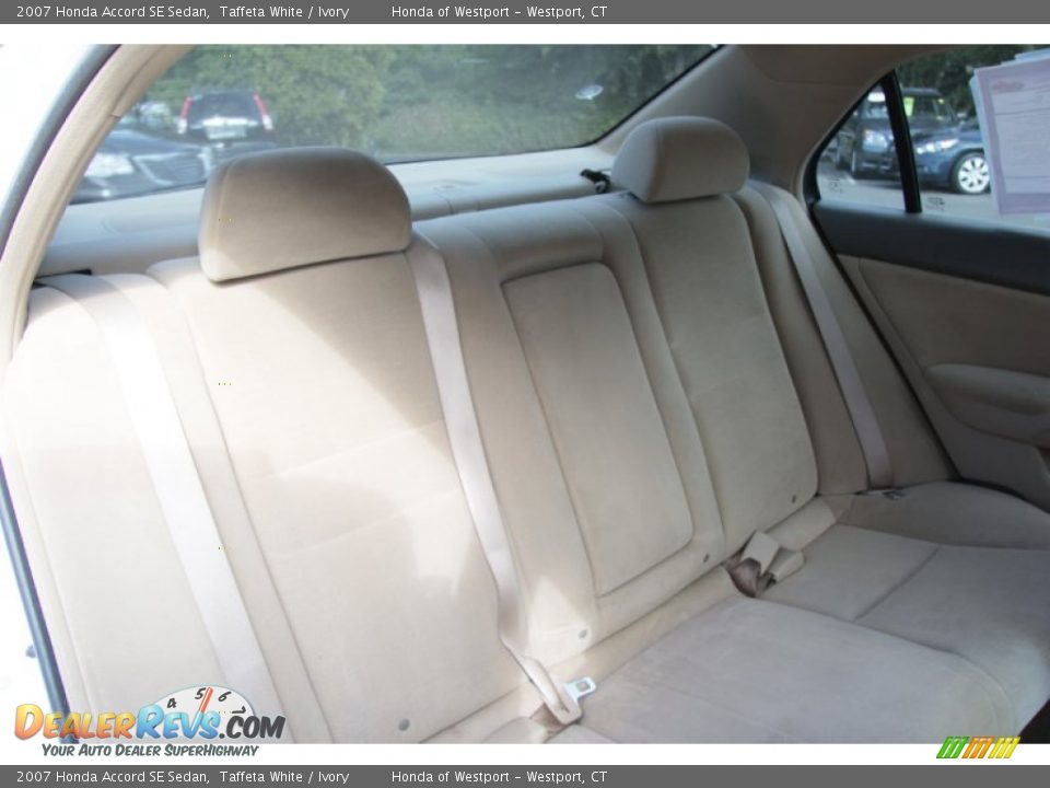 2007 Honda Accord SE Sedan Taffeta White / Ivory Photo #15