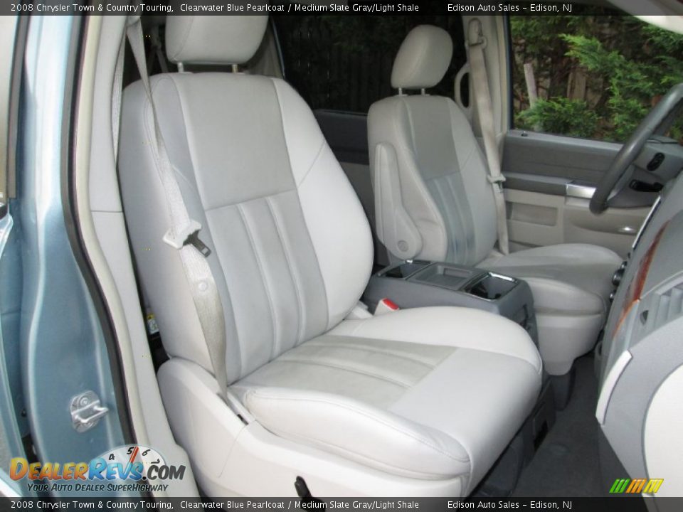 2008 Chrysler Town & Country Touring Clearwater Blue Pearlcoat / Medium Slate Gray/Light Shale Photo #16