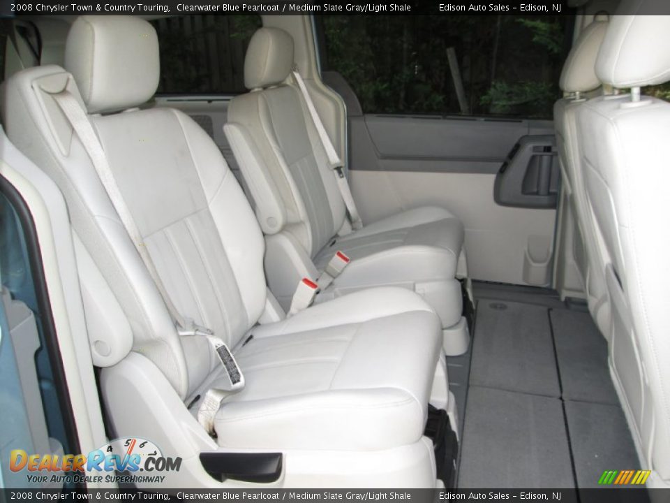 2008 Chrysler Town & Country Touring Clearwater Blue Pearlcoat / Medium Slate Gray/Light Shale Photo #20