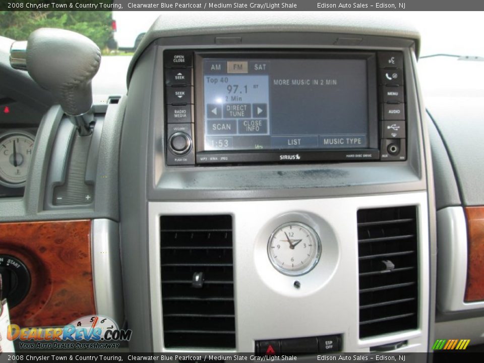 2008 Chrysler Town & Country Touring Clearwater Blue Pearlcoat / Medium Slate Gray/Light Shale Photo #23