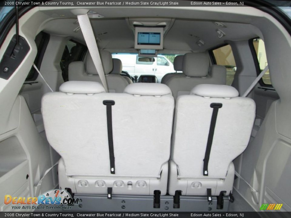 2008 Chrysler Town & Country Touring Clearwater Blue Pearlcoat / Medium Slate Gray/Light Shale Photo #33