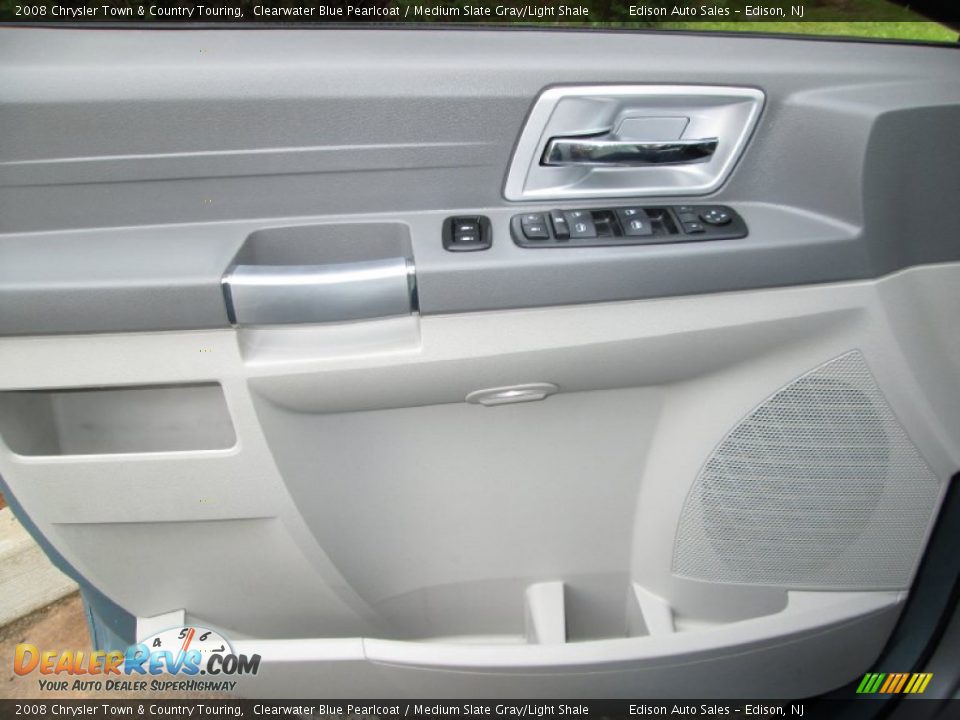 2008 Chrysler Town & Country Touring Clearwater Blue Pearlcoat / Medium Slate Gray/Light Shale Photo #34