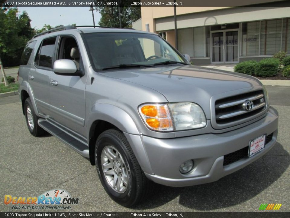 2003 Toyota Sequoia Limited 4WD Silver Sky Metallic / Charcoal Photo #11