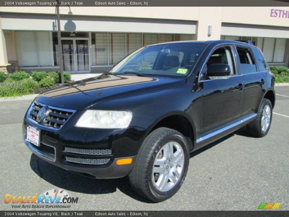 2004 Volkswagen Touareg V8 Black / Teak Photo #2