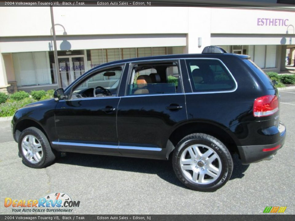2004 Volkswagen Touareg V8 Black / Teak Photo #4