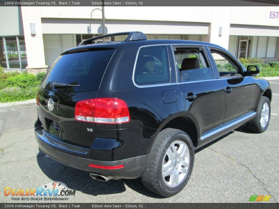 2004 Volkswagen Touareg V8 Black / Teak Photo #7