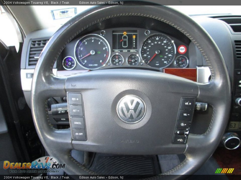 2004 Volkswagen Touareg V8 Black / Teak Photo #24