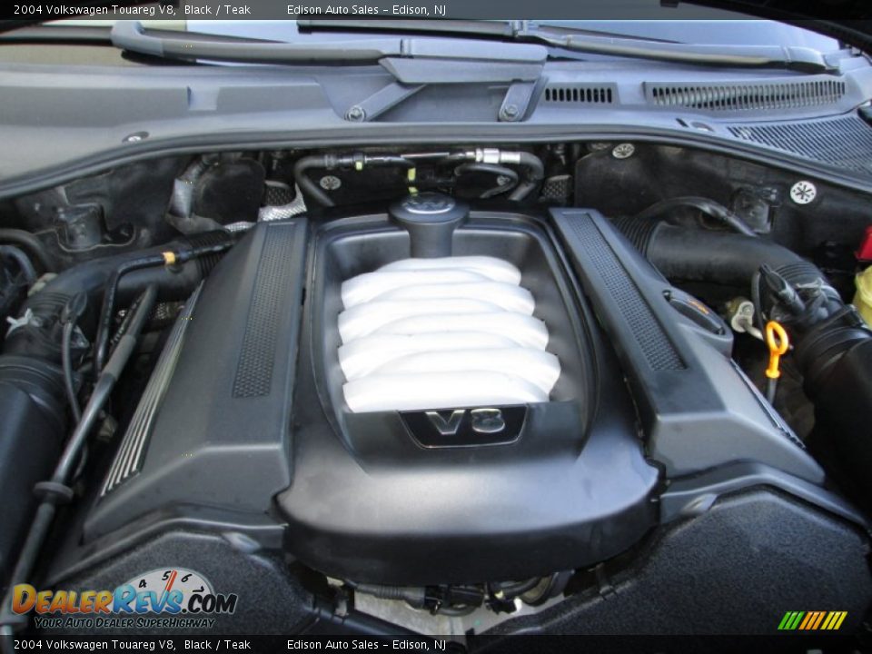 2004 Volkswagen Touareg V8 Black / Teak Photo #33