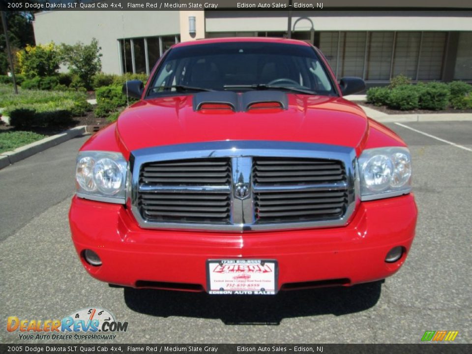 2005 Dodge Dakota SLT Quad Cab 4x4 Flame Red / Medium Slate Gray Photo #12