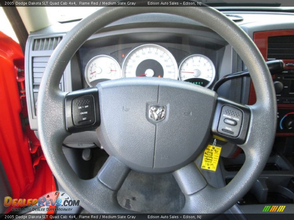 2005 Dodge Dakota SLT Quad Cab 4x4 Flame Red / Medium Slate Gray Photo #23