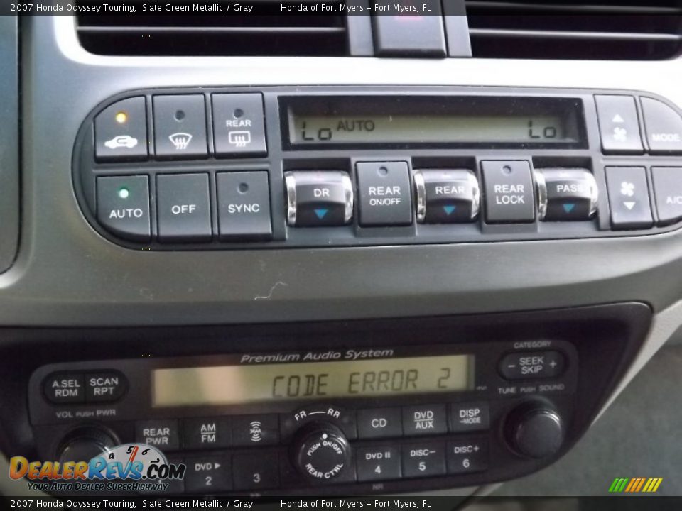 2007 Honda Odyssey Touring Slate Green Metallic / Gray Photo #18