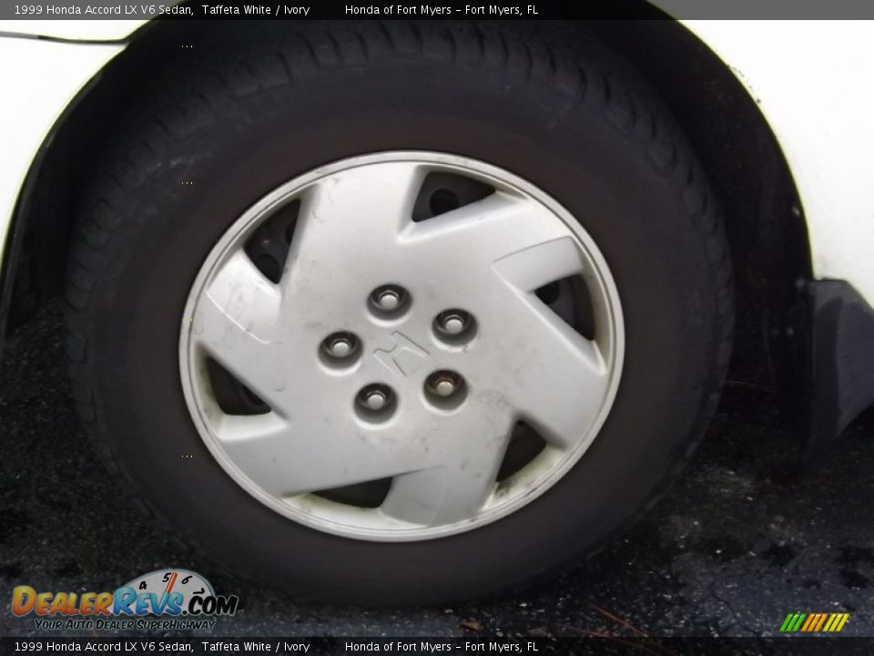 1999 Honda Accord LX V6 Sedan Taffeta White / Ivory Photo #9