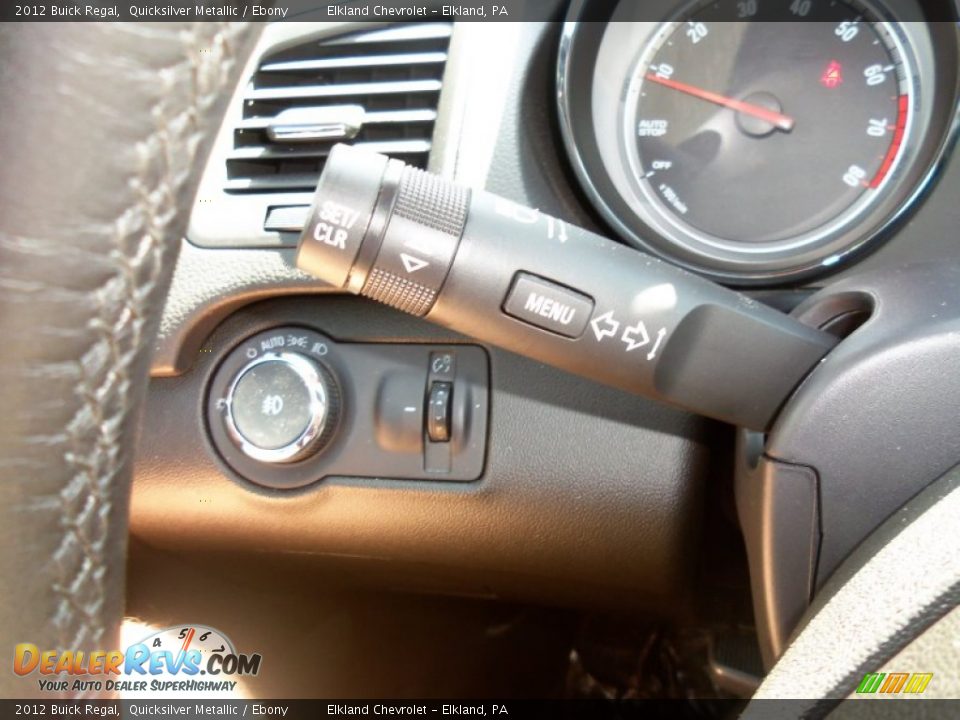 Controls of 2012 Buick Regal  Photo #35