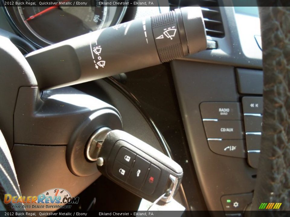 Controls of 2012 Buick Regal  Photo #36