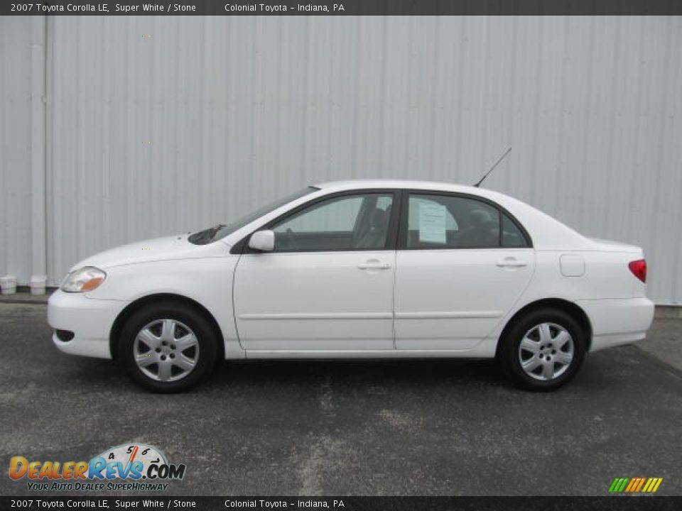 2007 Toyota Corolla LE Super White / Stone Photo #2