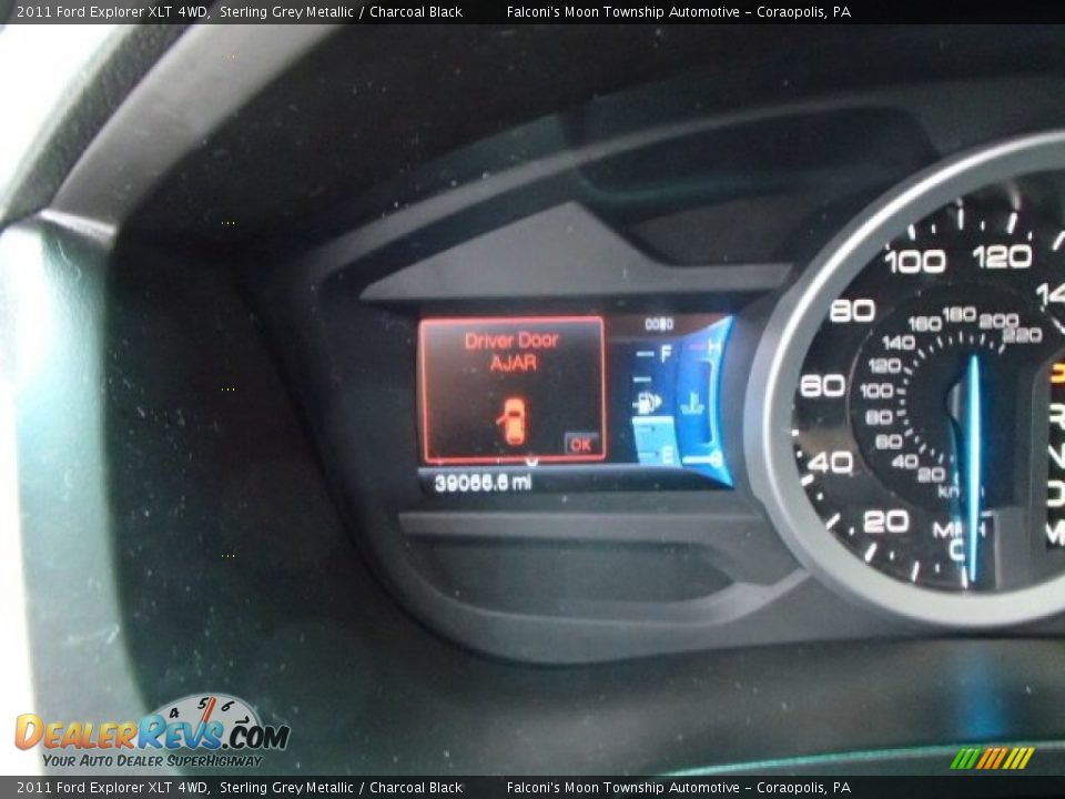 2011 Ford Explorer XLT 4WD Sterling Grey Metallic / Charcoal Black Photo #24
