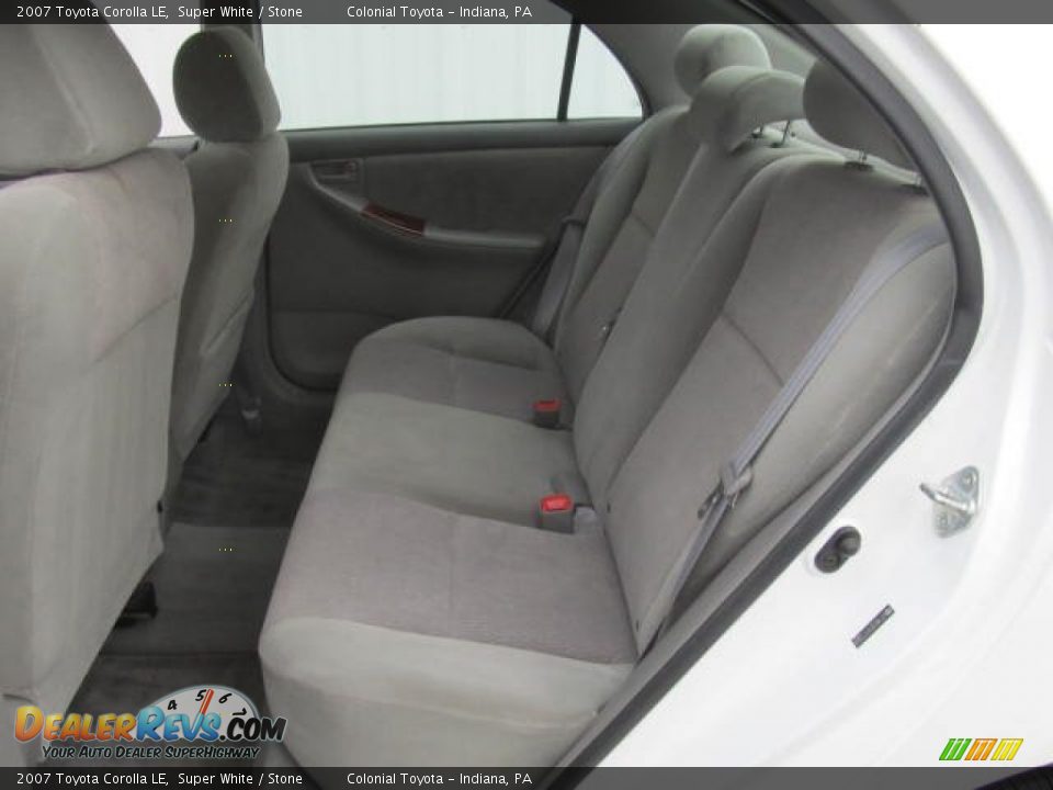 2007 Toyota Corolla LE Super White / Stone Photo #11
