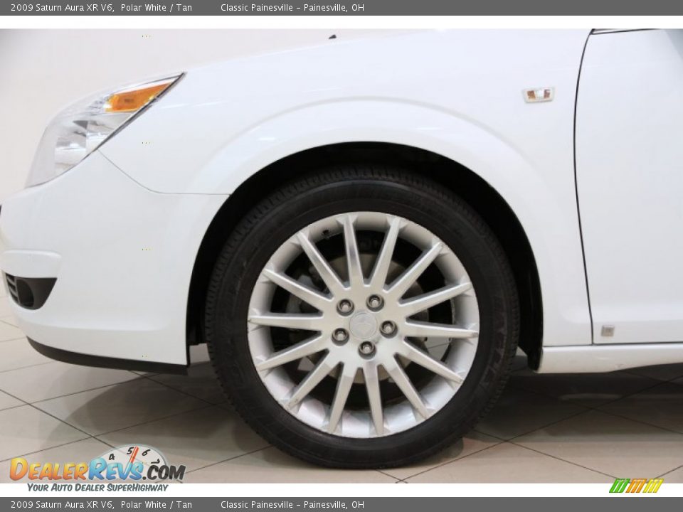 2009 Saturn Aura XR V6 Polar White / Tan Photo #17