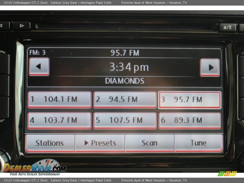 2010 Volkswagen GTI 2 Door Carbon Grey Steel / Interlagos Plaid Cloth Photo #22