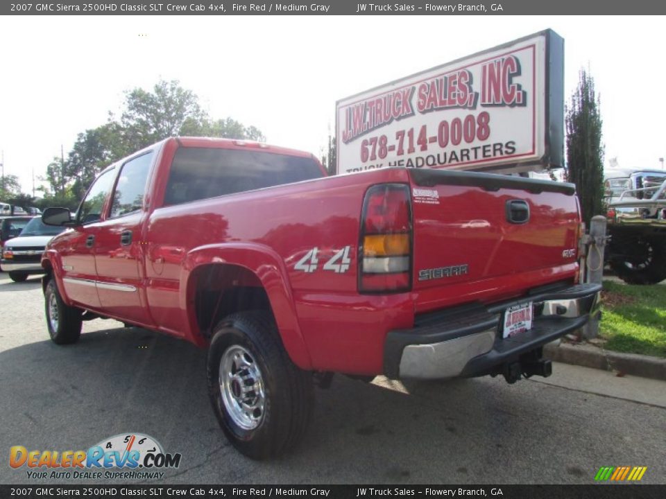 2007 GMC Sierra 2500HD Classic SLT Crew Cab 4x4 Fire Red / Medium Gray Photo #4