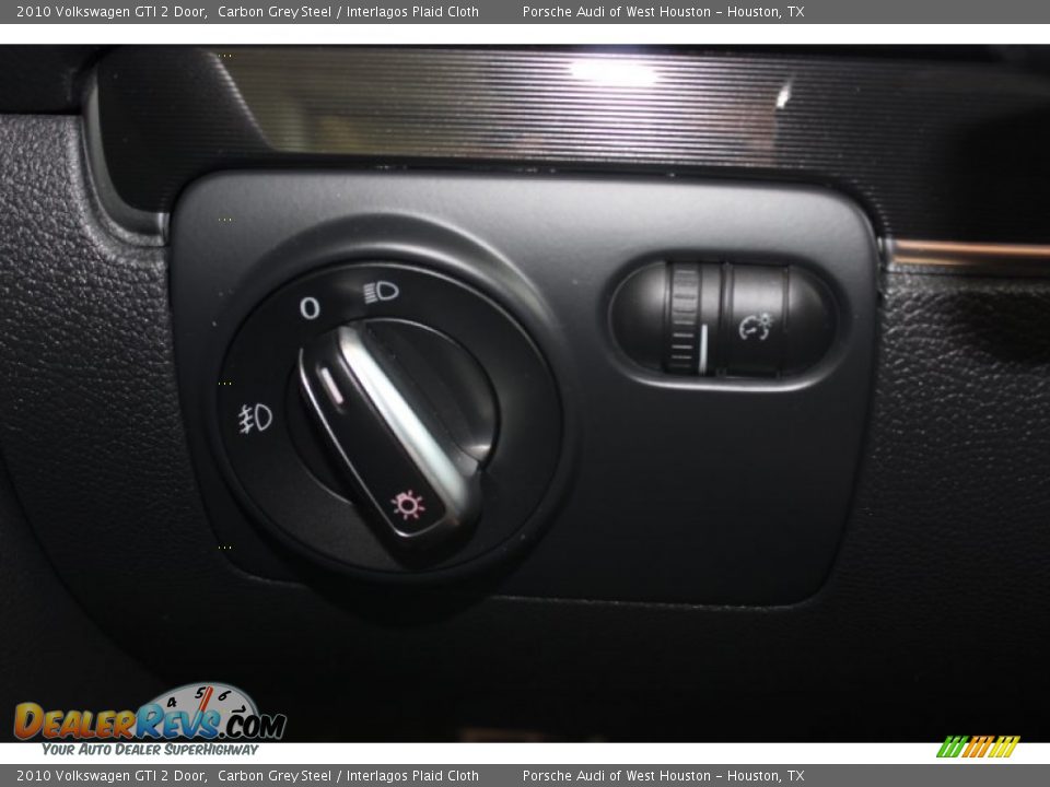 2010 Volkswagen GTI 2 Door Carbon Grey Steel / Interlagos Plaid Cloth Photo #33