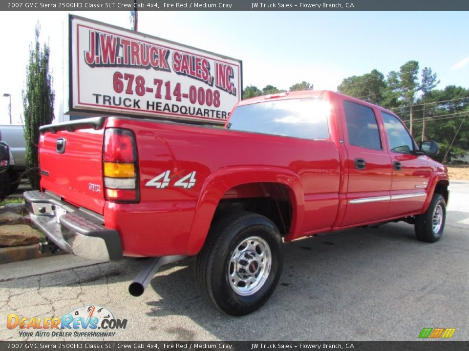 2007 GMC Sierra 2500HD Classic SLT Crew Cab 4x4 Fire Red / Medium Gray Photo #8